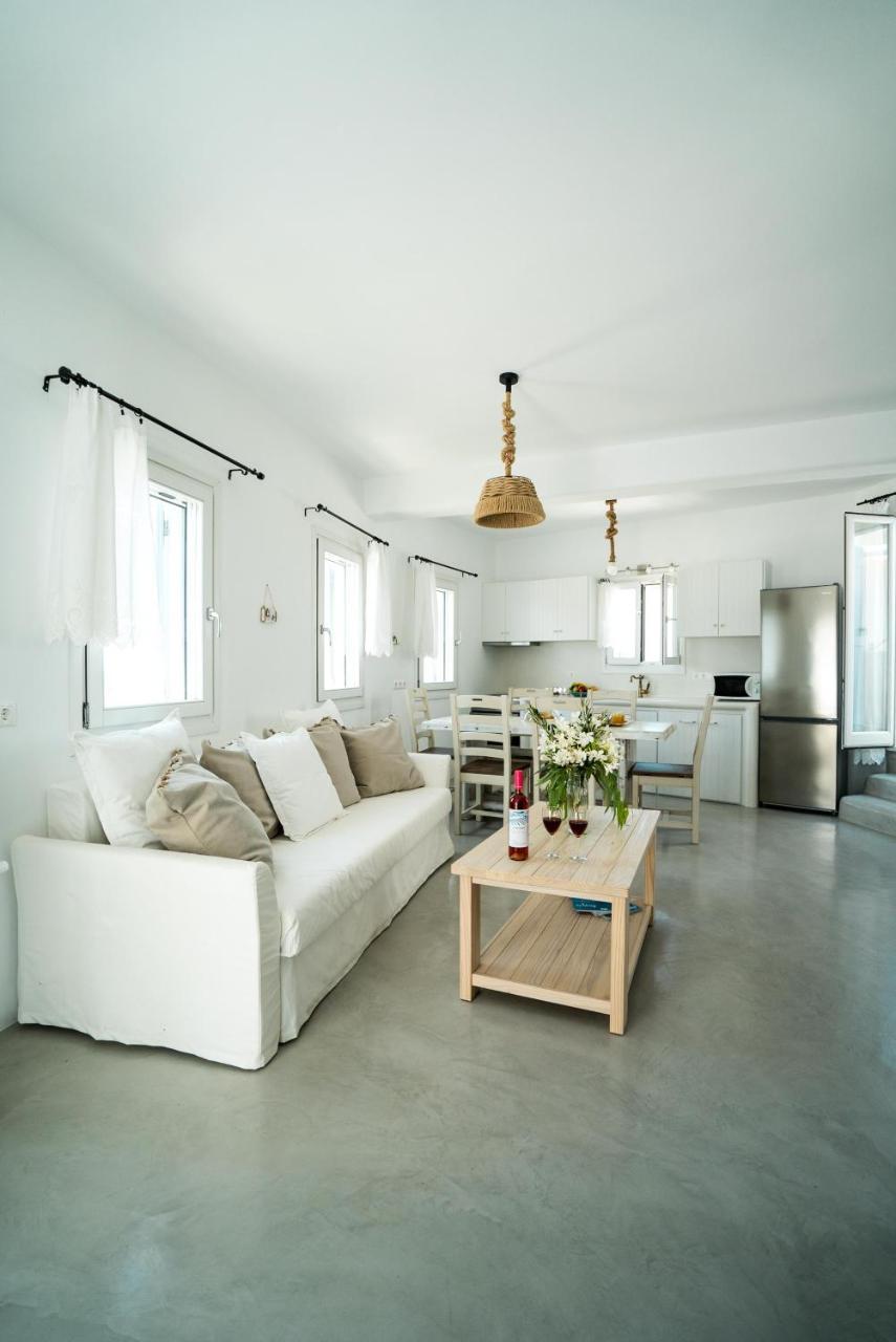 Plori Studios And Apartments Aegiali Eksteriør billede